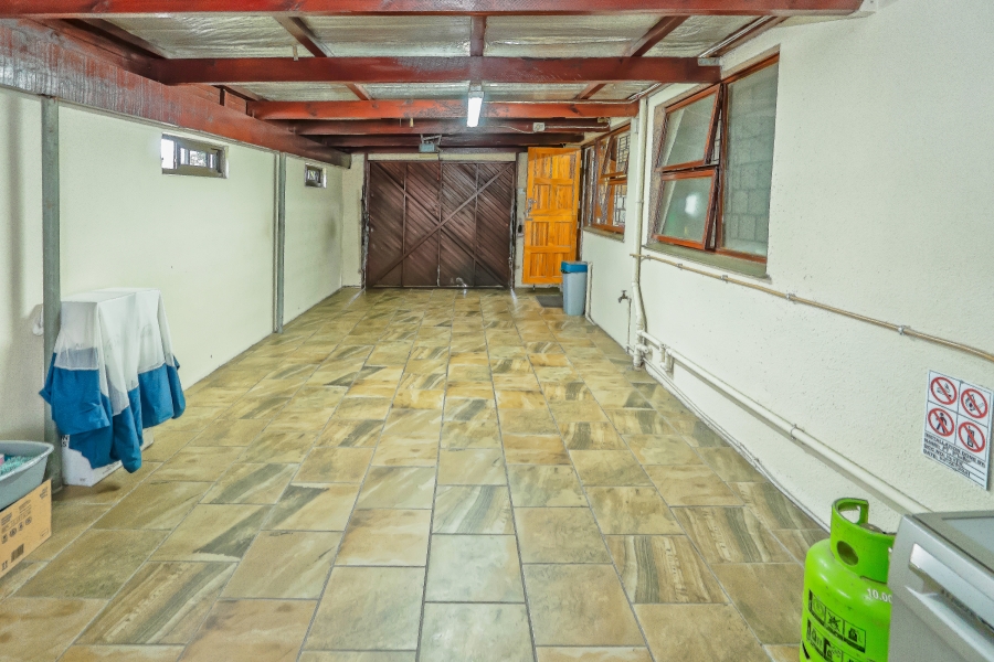 3 Bedroom Property for Sale in Highbury Western Cape